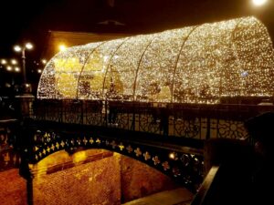 Sibiu-Christmas-Market-3-1-1-300x225